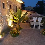El Pozo Country house