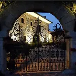 El Pozo Country house