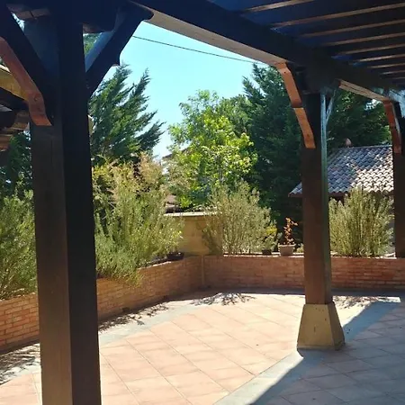 El Pozo Country house *