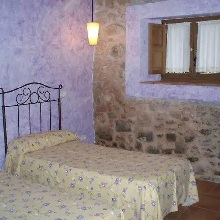 El Pozo Country house *