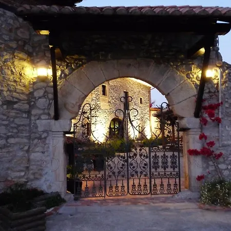 El Pozo Country house