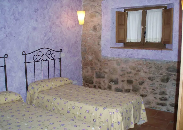 El Pozo Country house *